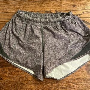 Lululemon Heathered Black/Grey Hotty Hots